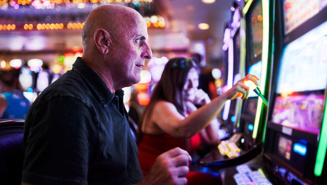 What Is It That Seniors Love About Slots? – BetMGM