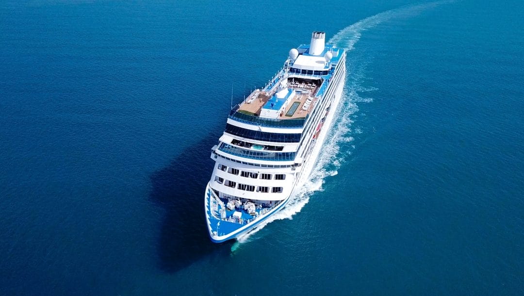 do cruise ships report gambling winnings