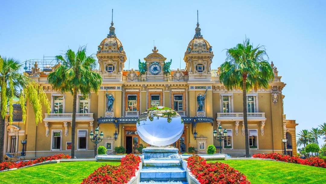 the front view of the Monte Carlo Casino in Monaco