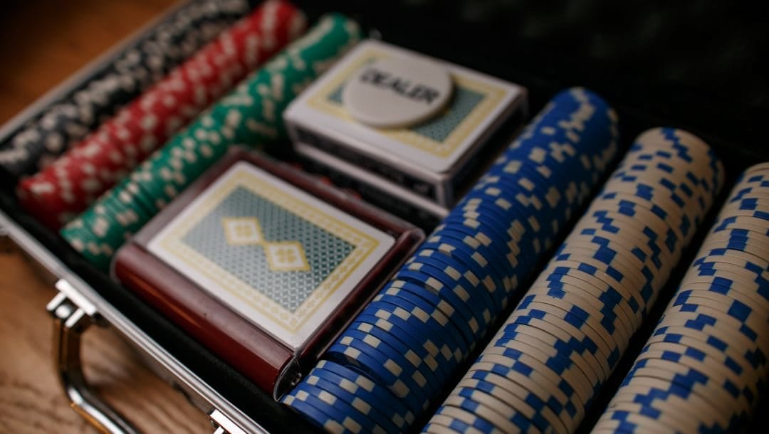 Best Poker Chips: Top Poker Chip Sets for Home Games