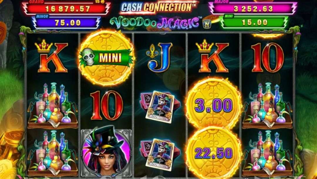 Screenshot of Thunder Cash: Voodoo Magic online slot game.
